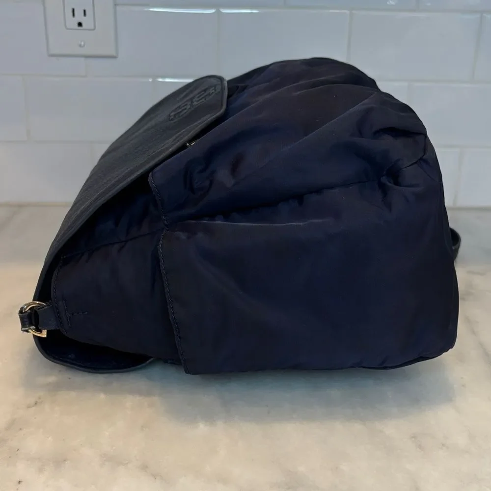 Tory Burch Crossbody Thea Nylon & Leather Weekender Diaper Baby Messenger Bag - Picture 10 of 16